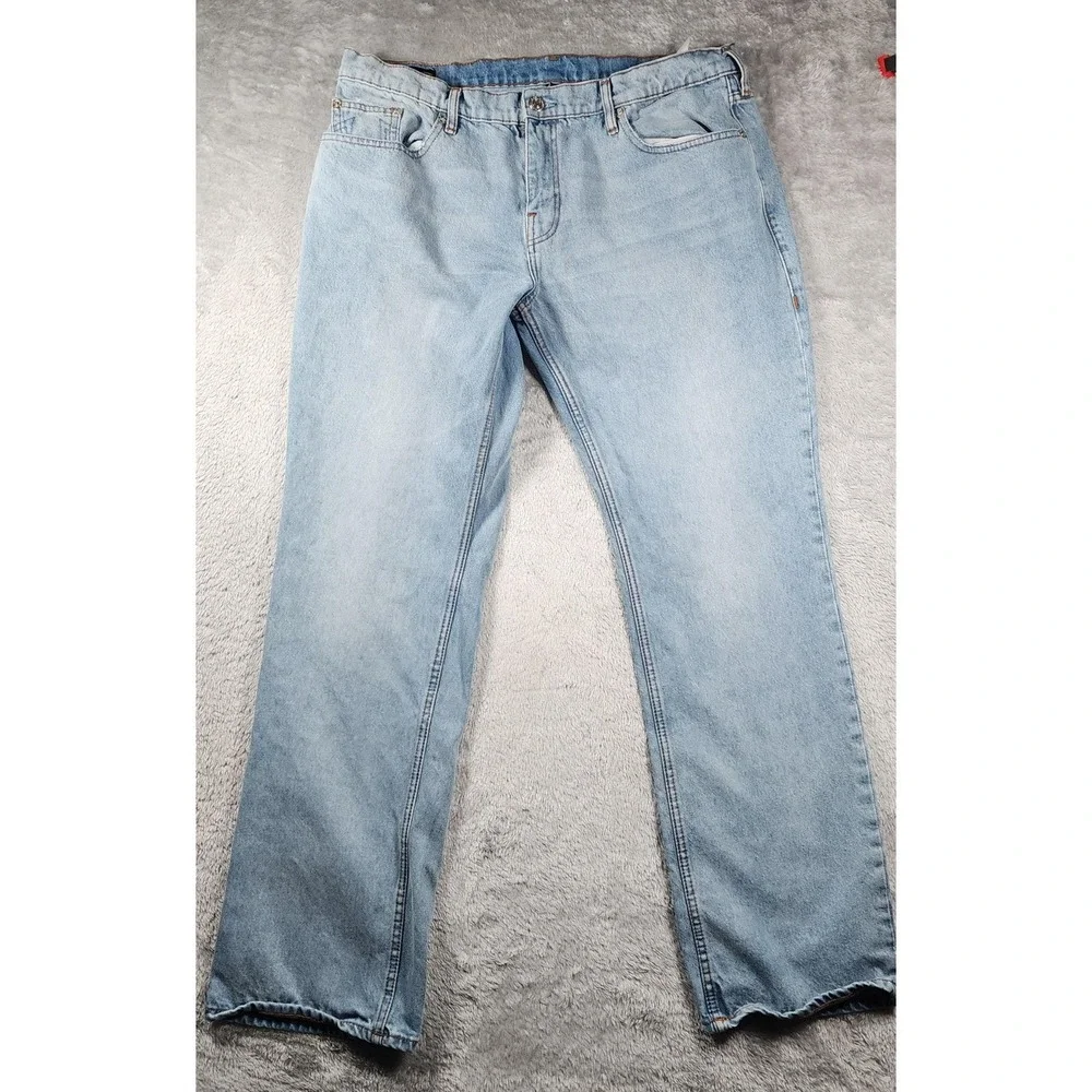 True Religion Jeans Mens 38x32 Ricky‎ Relaxed Straight Light Wash Blue Denim